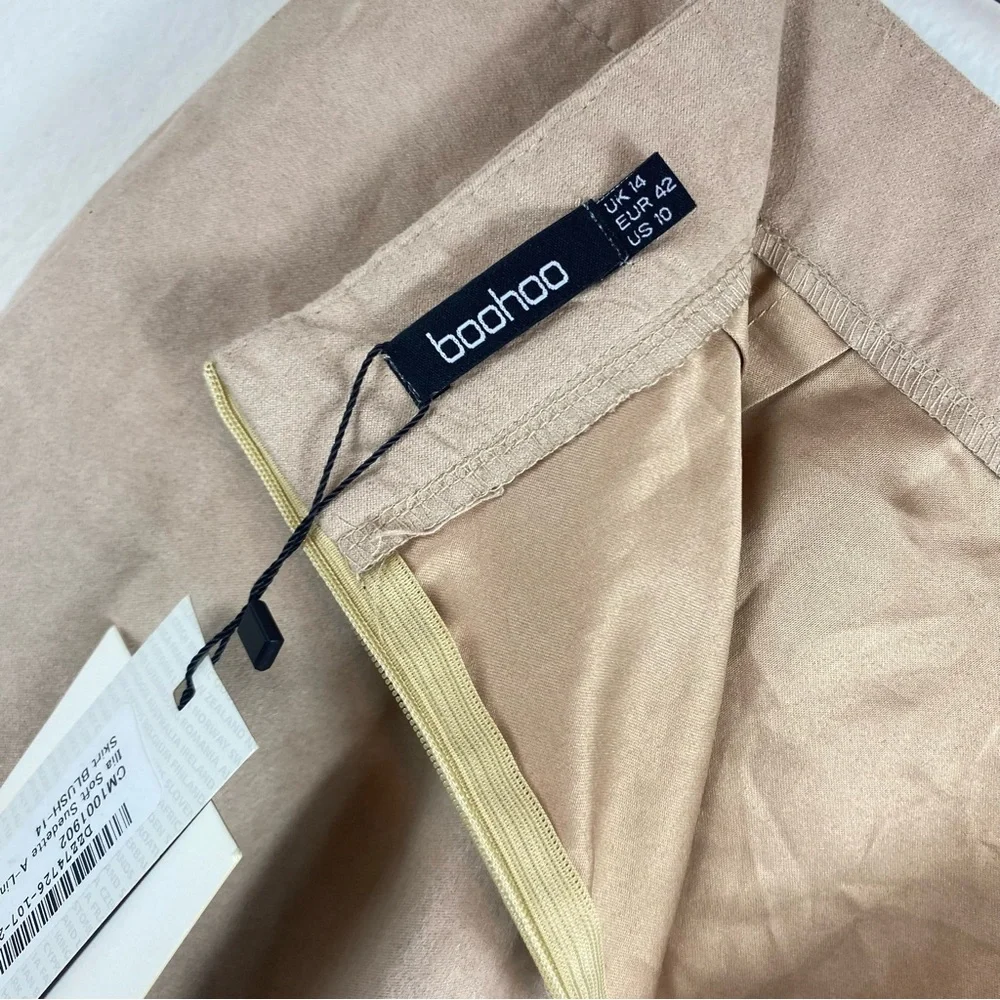 NWT Boohoo Size 10 Mini Skirt Tan Beige‎ Faux Suede A Line